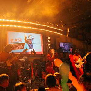 免费午码午夜在线观看
